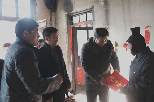 图为走访现场