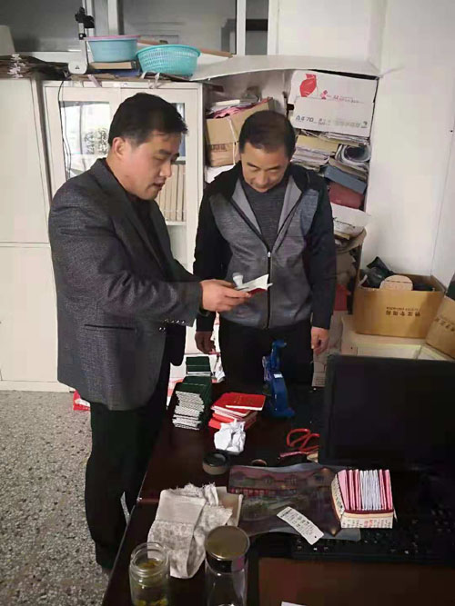 图为残疾人证办理下放3