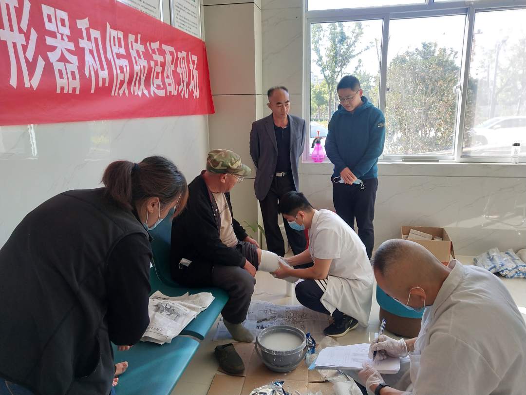 适配现场1.jpg