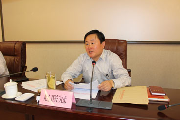 图为赵联冠副市长作重要讲话