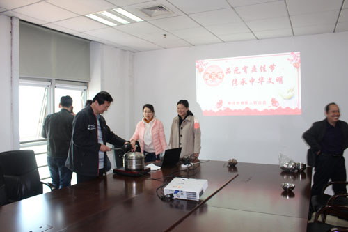 图为煮元宵