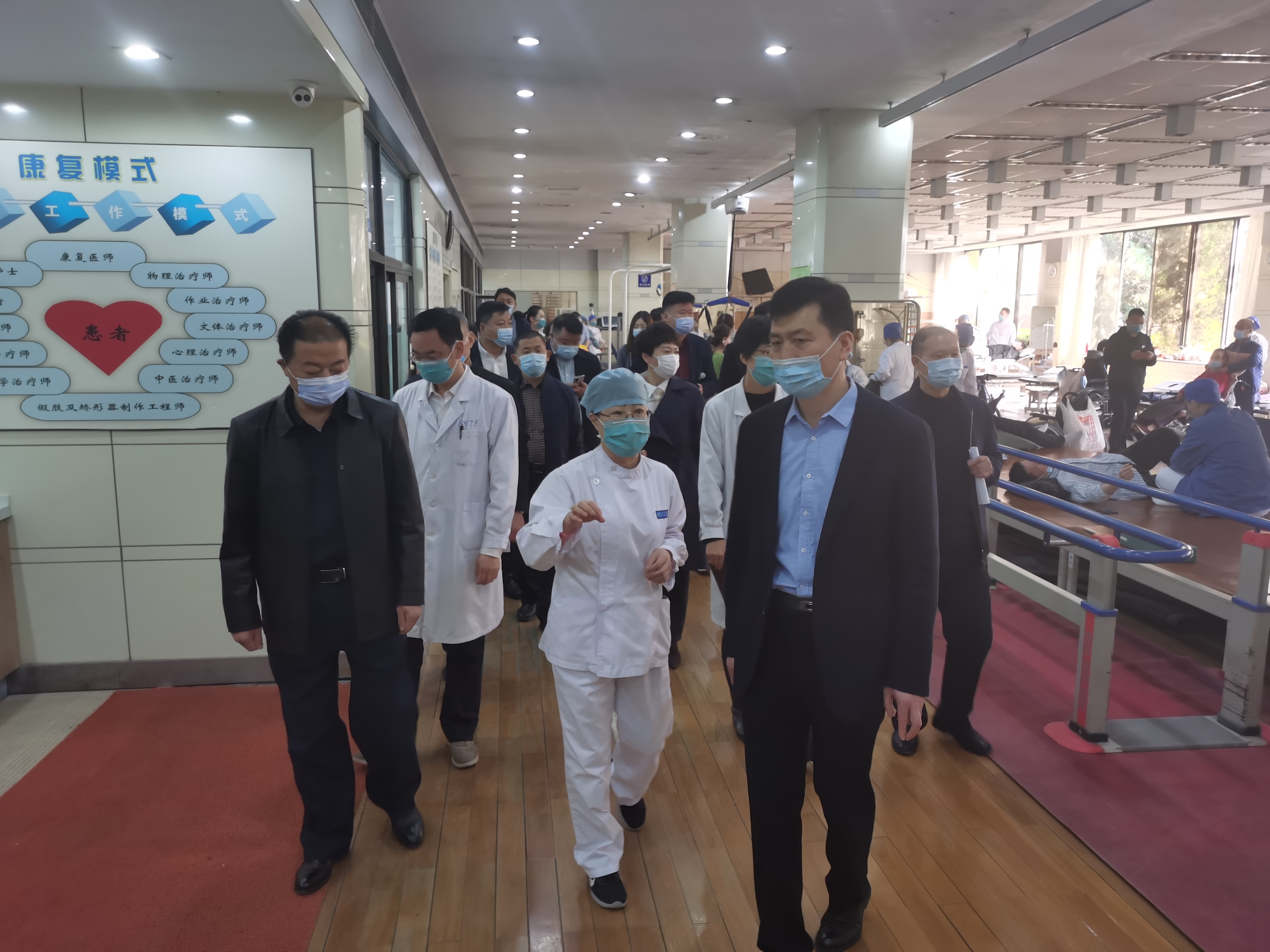 市残联考察学习“如康家园”和“互联网+康复”工作2.jpg